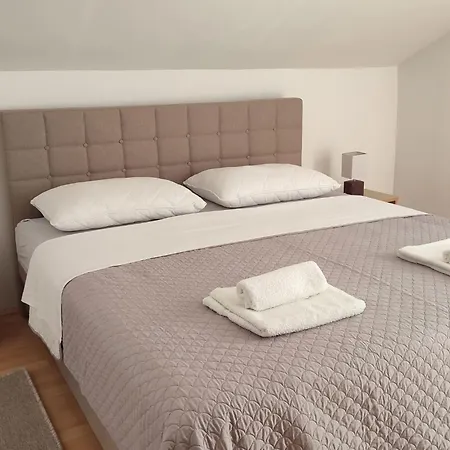 Holiday home Mit Meerblick By Interhome