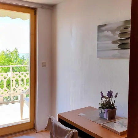 Mit Meerblick By Interhome * Vinistina