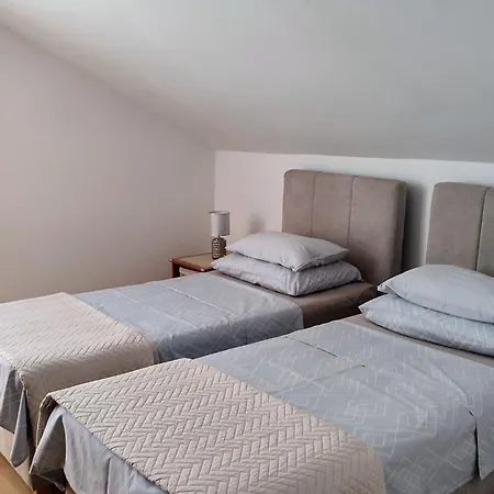 Holiday home Mit Meerblick By Interhome