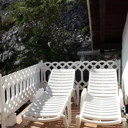 Mit Meerblick By Interhome Vinistina