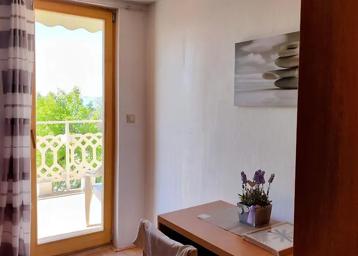 Mit Meerblick By Interhome * Vinistina